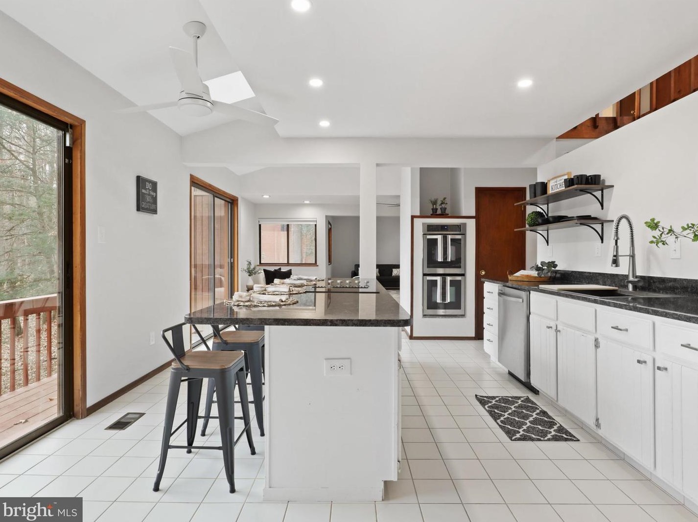 6111 Turkey Run Ct, Manassas VA  20112-3026 exterior