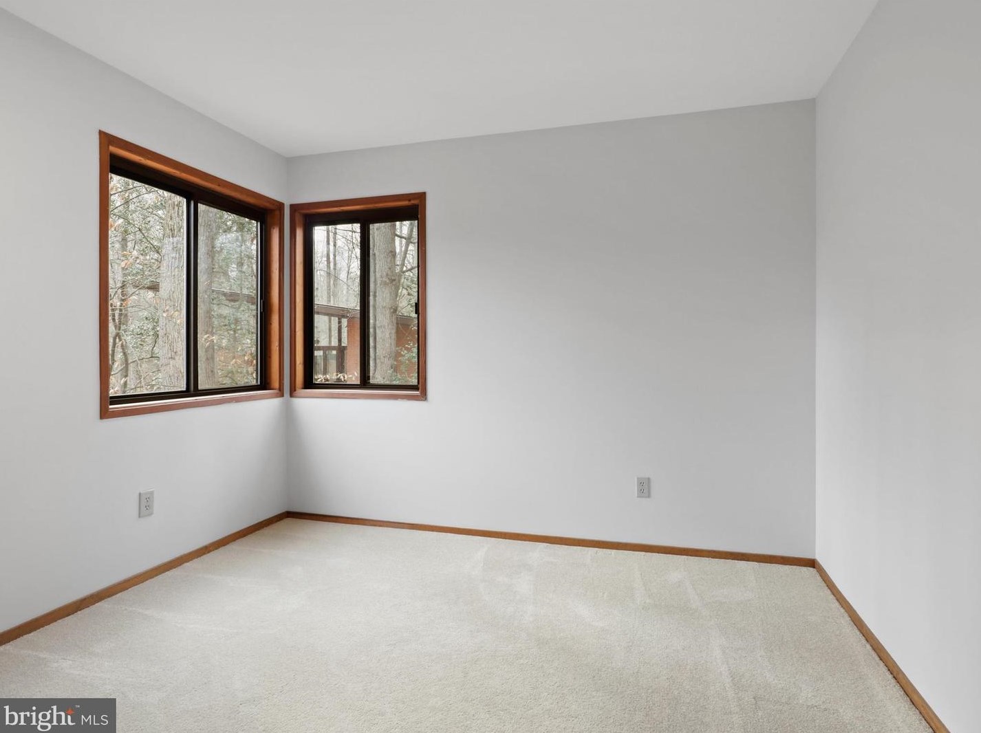 6111 Turkey Run Ct, Manassas VA  20112-3026 exterior