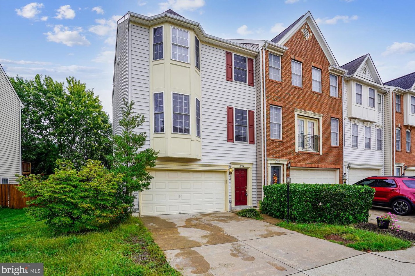 8724 Phipps Farm Way, Manassas VA  20109-4831 exterior