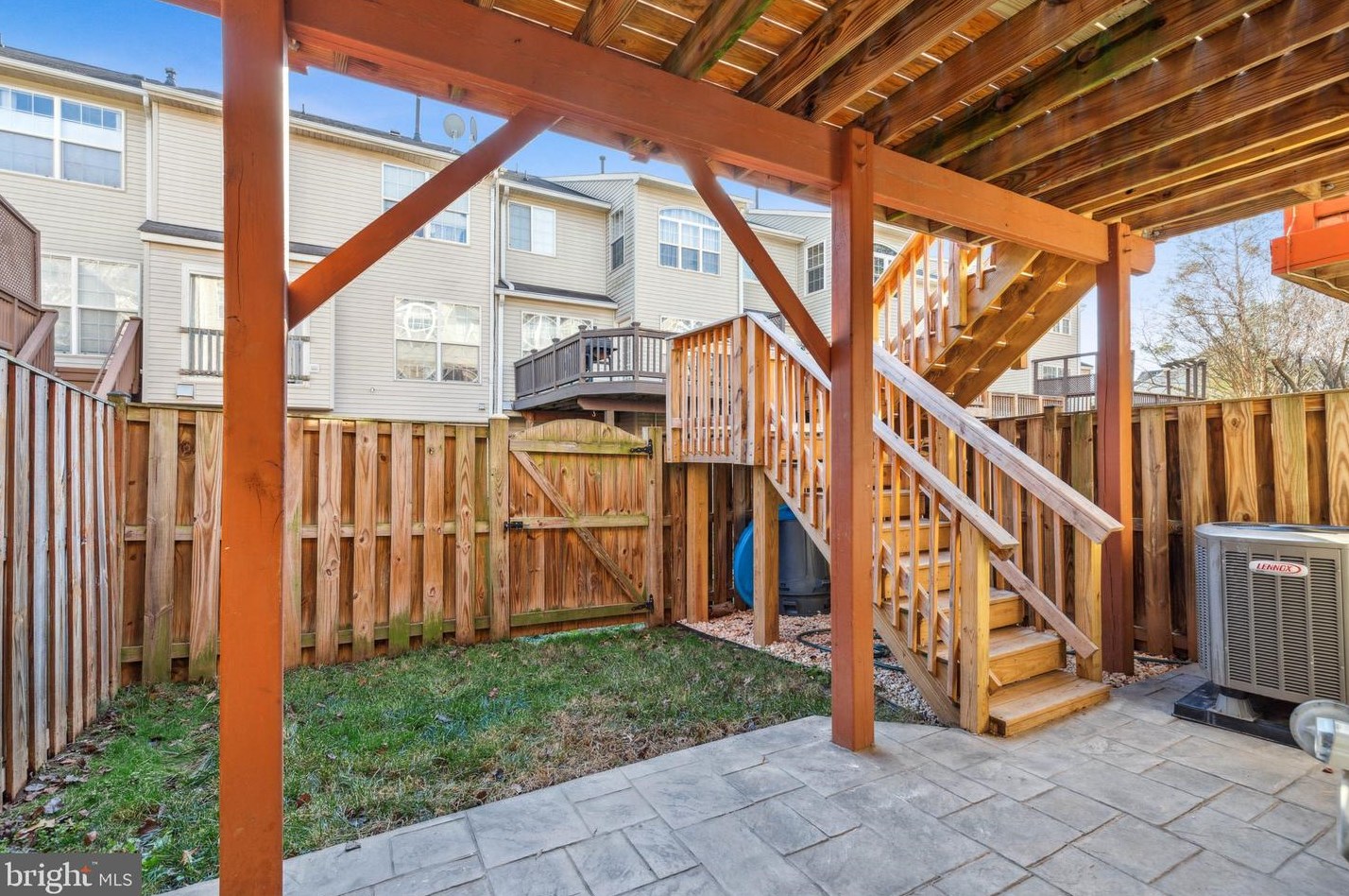 11083 Doubleday Ln, Manassas VA  20109-8273 exterior