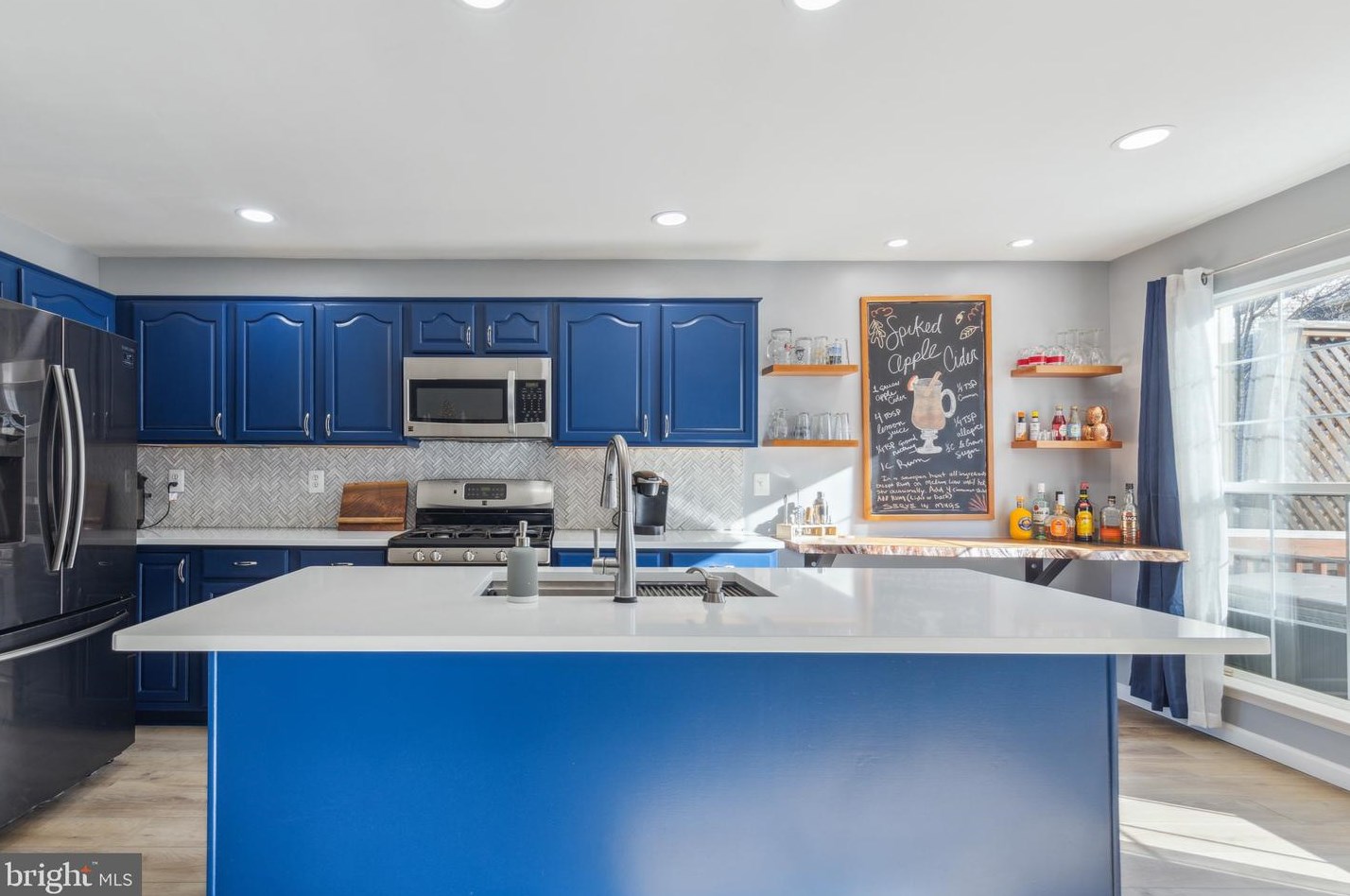 11083 Doubleday Ln, Manassas VA  20109-8273 exterior