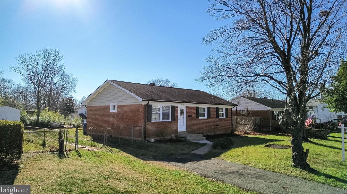 9447 Lafayette Ave, Manassas VA  20109-3342 exterior