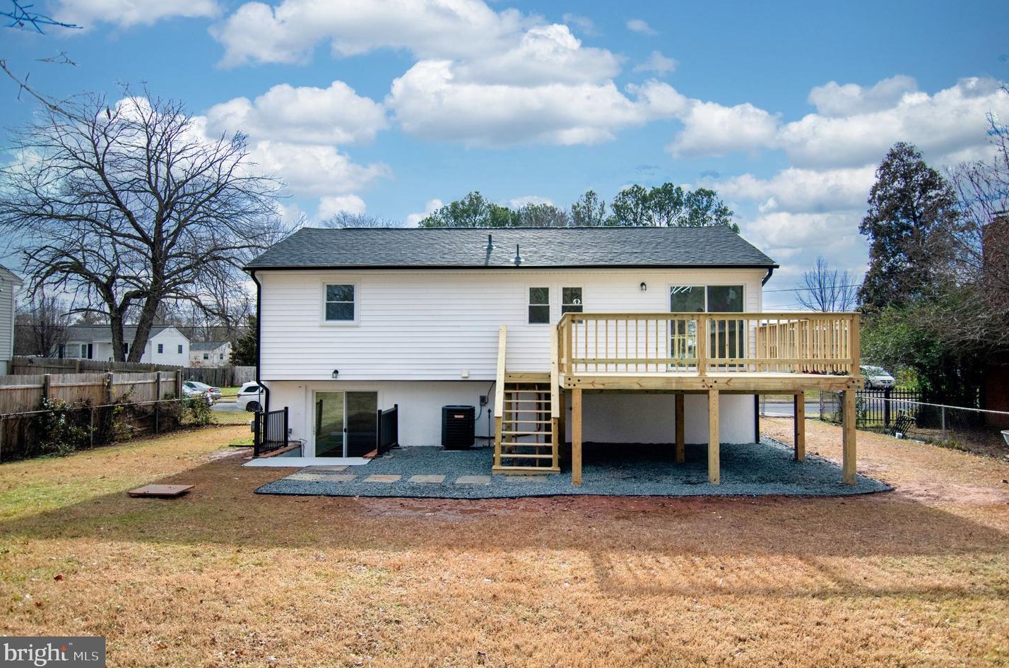 9720 Damascus Dr, Manassas VA  20109-3242 exterior