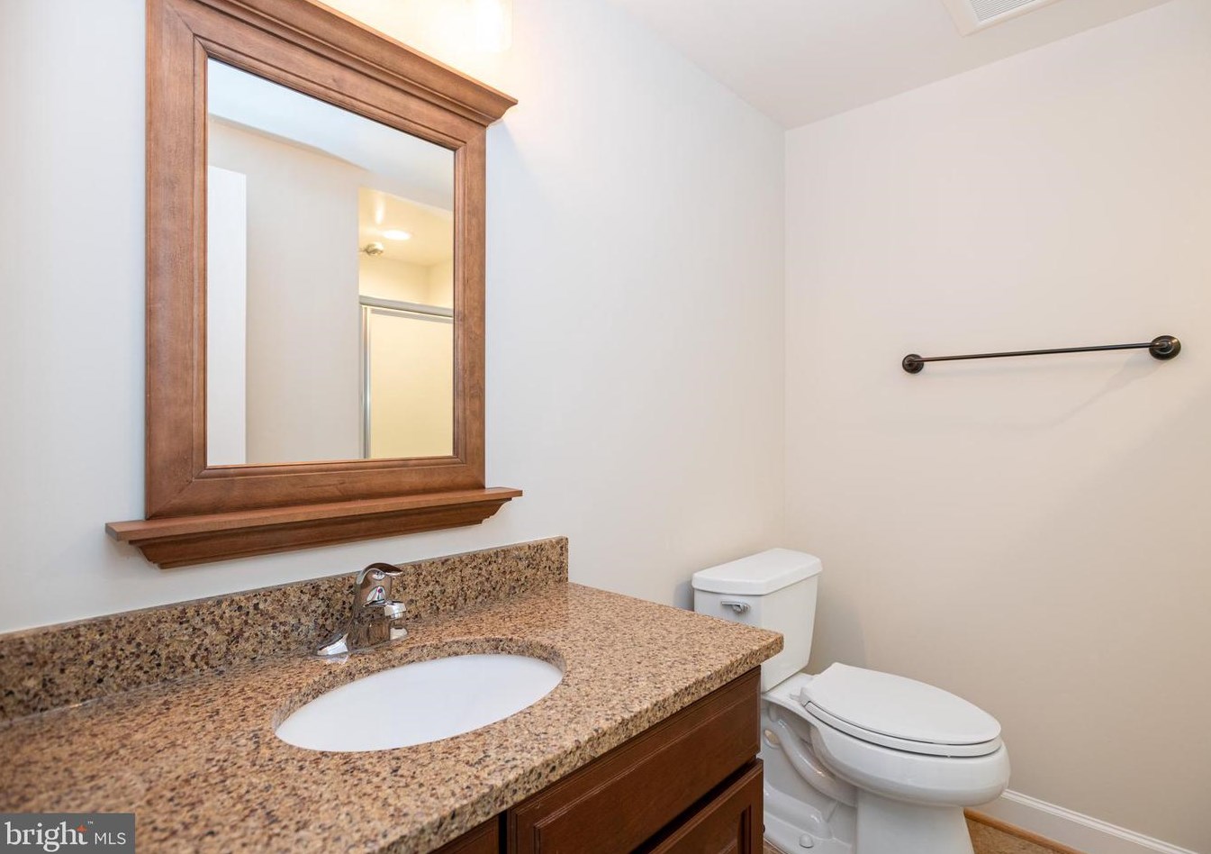 2656 Collins Ct, Haymarket VA  20169-1608 exterior