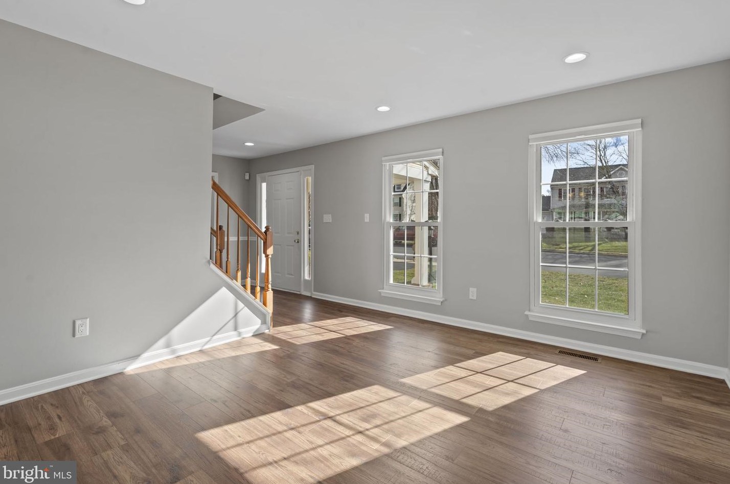 10549 Winged Elm Cir, Manassas VA  20110-2715 exterior
