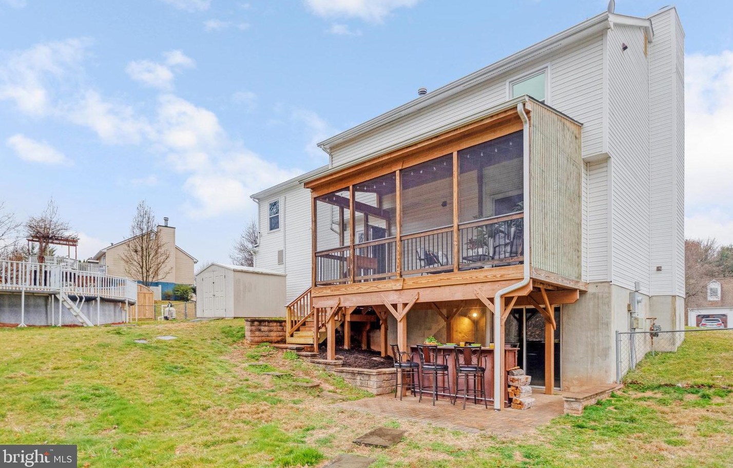 13931 Ruler Ct, Woodbridge VA  22193-3733 exterior