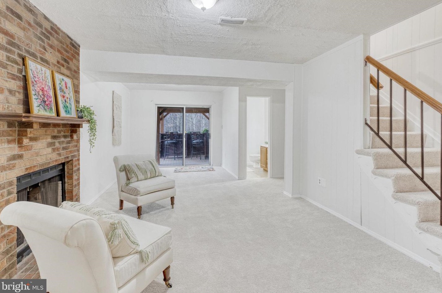 13931 Ruler Ct, Woodbridge VA  22193-3733 exterior