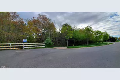 10499 Godwin Drive, Manassas, VA 20112 - Photo 9