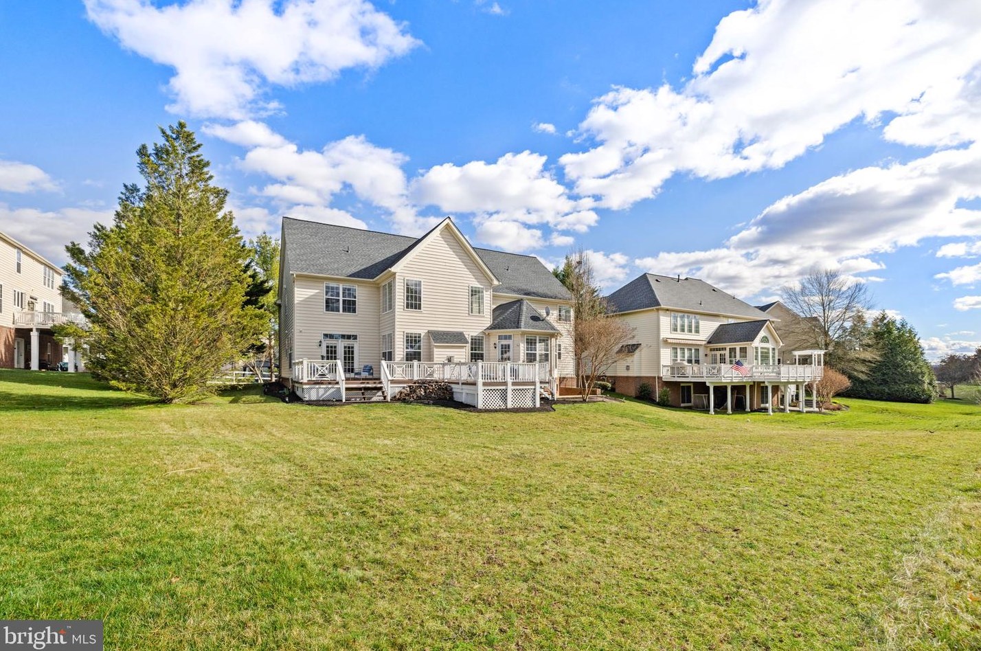 5800 Serengeti Ct, Haymarket VA  20169-3200 exterior