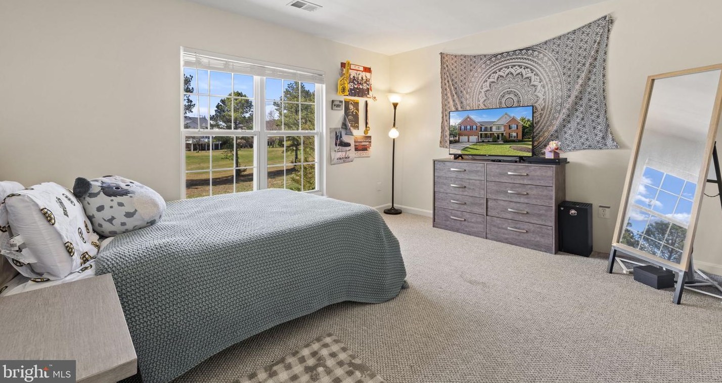 5800 Serengeti Ct, Haymarket VA  20169-3200 exterior