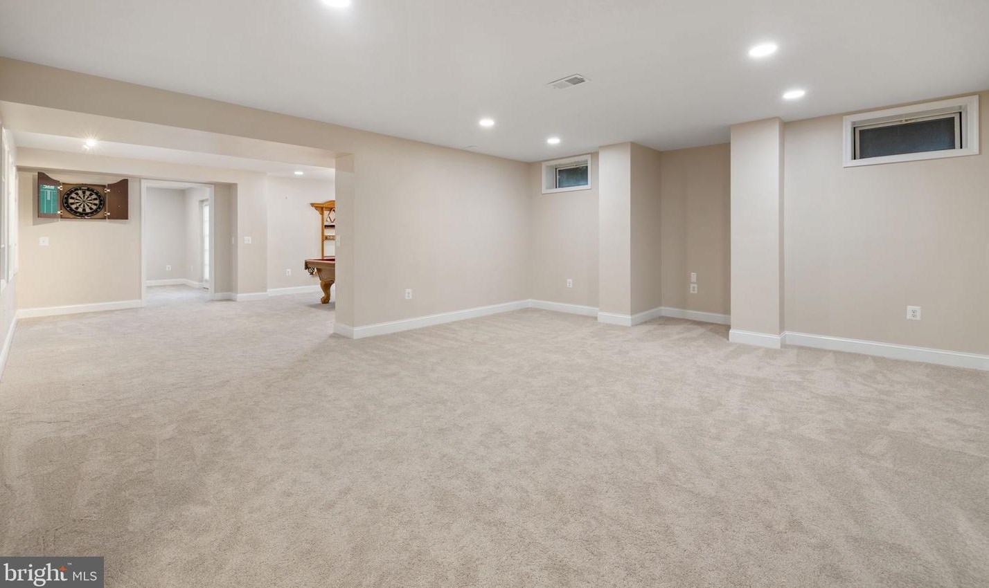 5800 Serengeti Ct, Haymarket VA  20169-3200 exterior