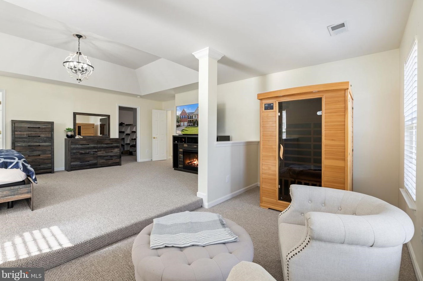 5800 Serengeti Ct, Haymarket VA  20169-3200 exterior