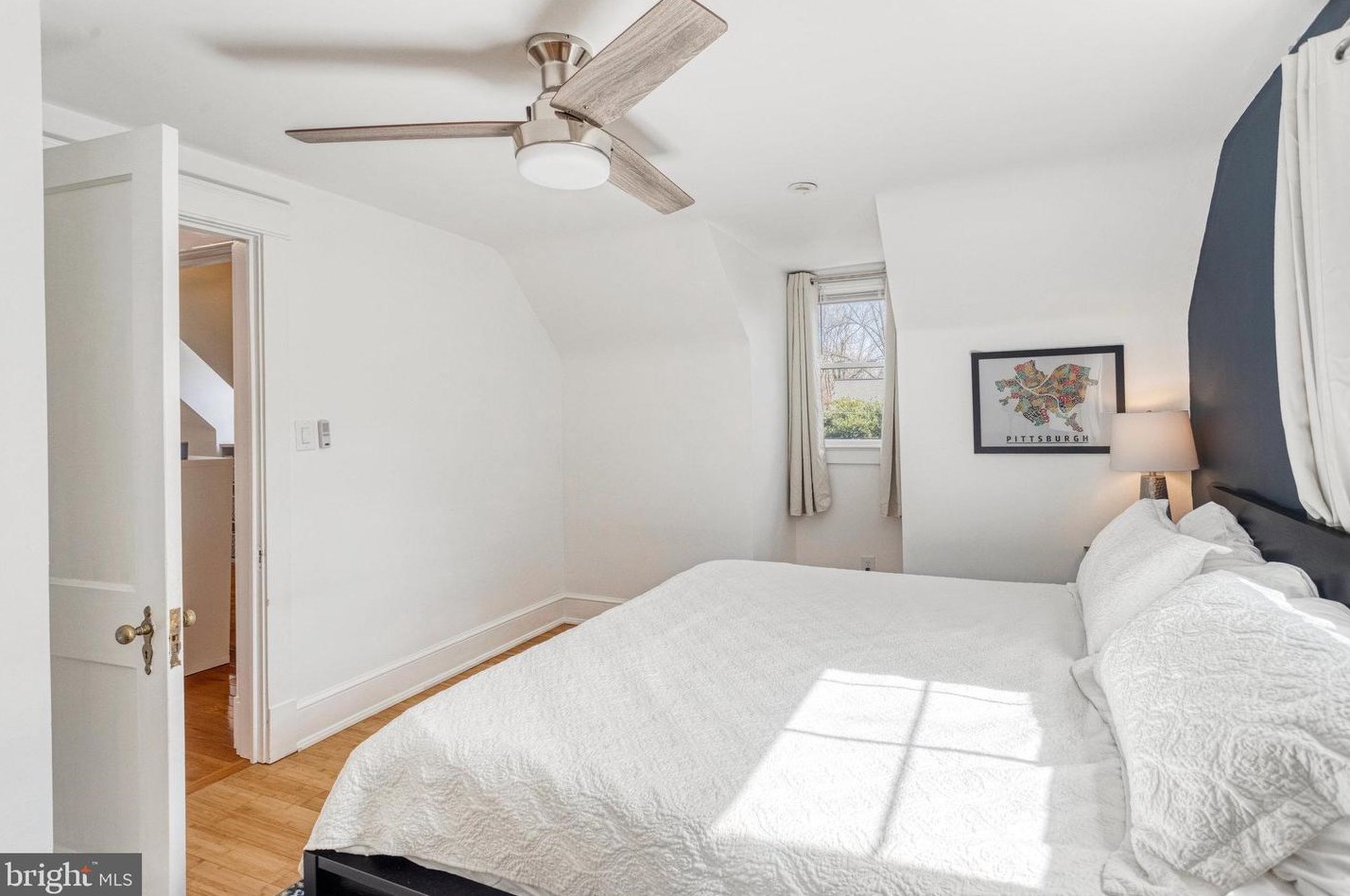 19310 Weaver Rd, Triangle VA  22172-2415 exterior