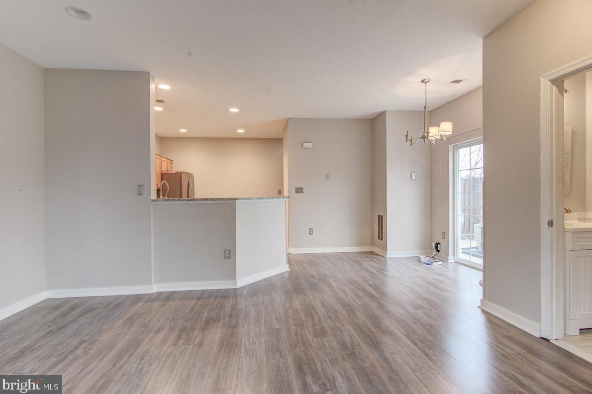 7700 Duneiden Ln, Manassas VA  20109-6494 exterior