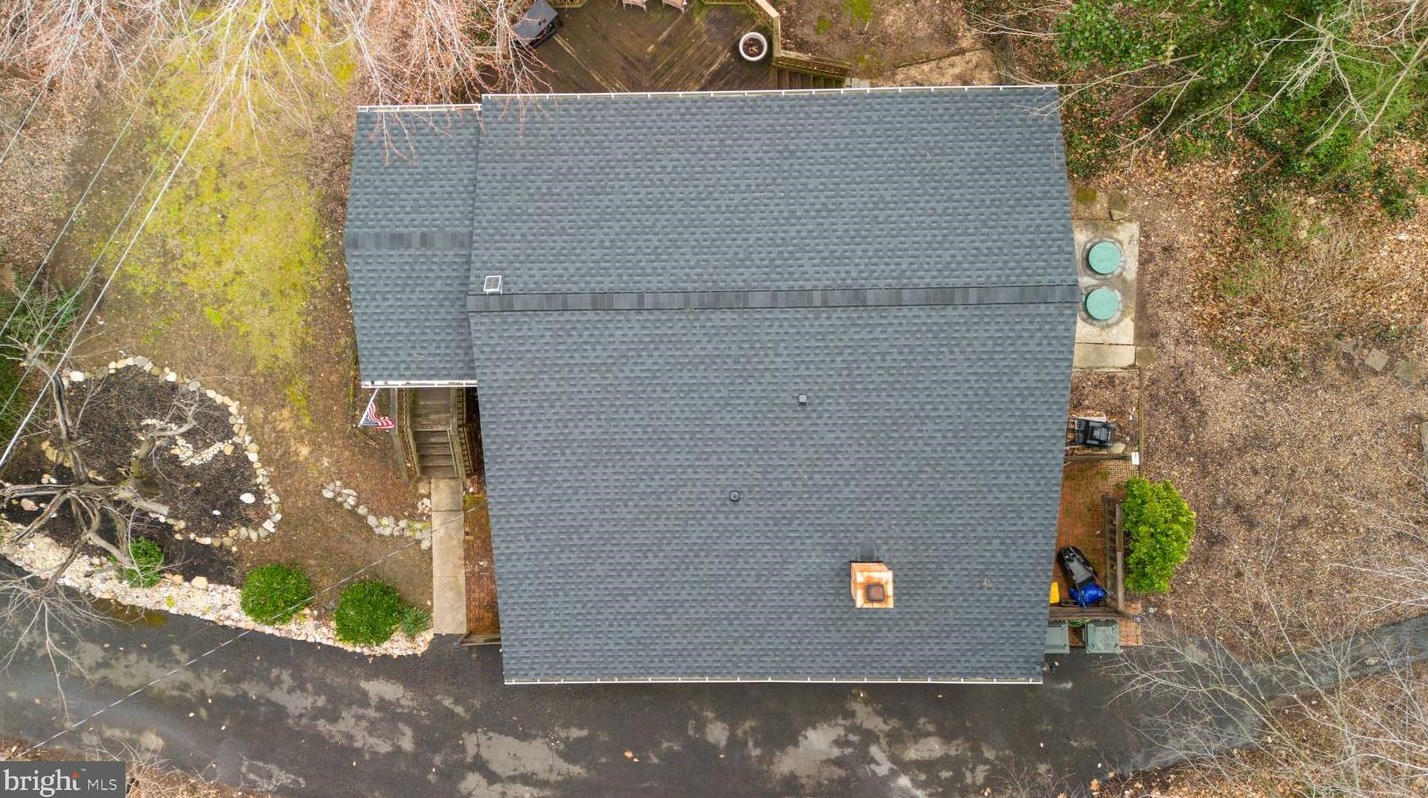 11414 Hinson Mill Ln, Manassas VA  20112-5842 exterior