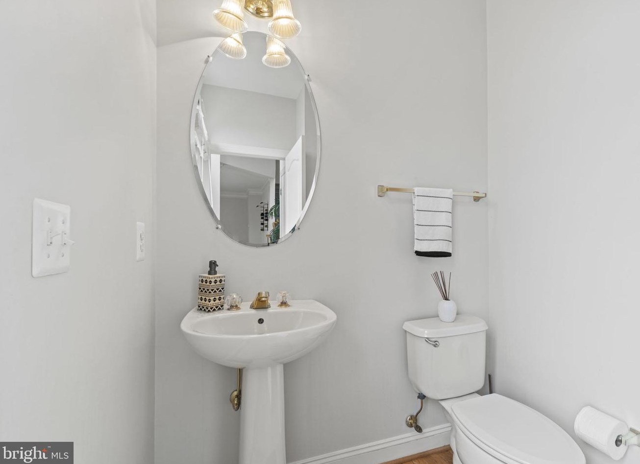 15668 Ryder Cup Dr, Haymarket VA  20169-6167 exterior