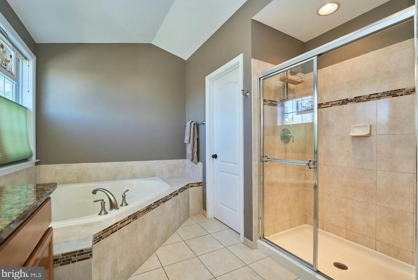 4638 Freedmen Ln, Haymarket VA  20169-8159 exterior