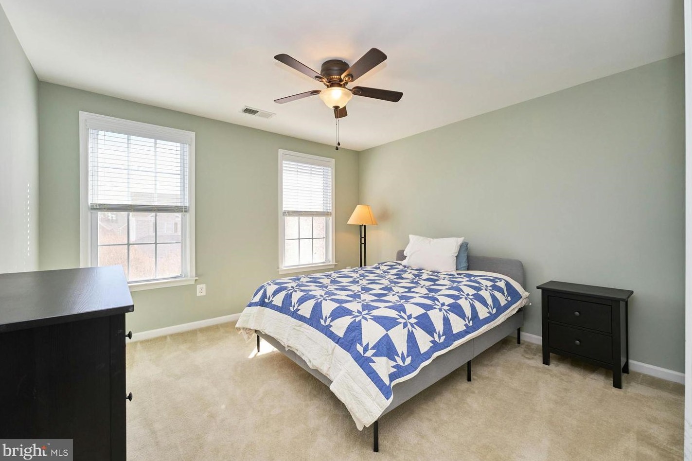 4638 Freedmen Ln, Haymarket VA  20169-8159 exterior