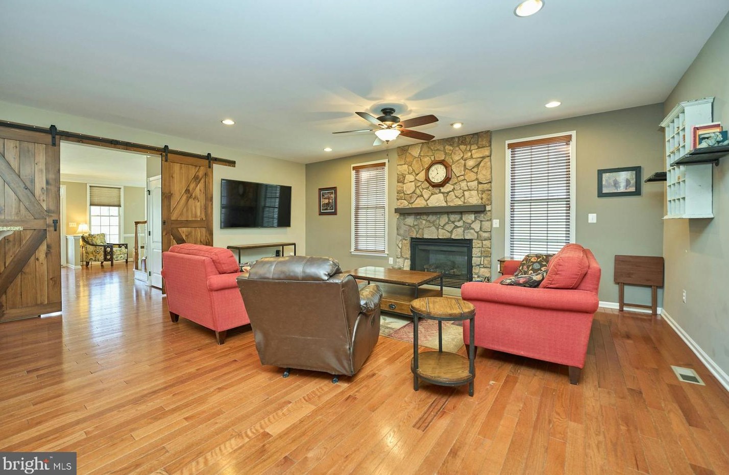 4638 Freedmen Ln, Haymarket VA  20169-8159 exterior
