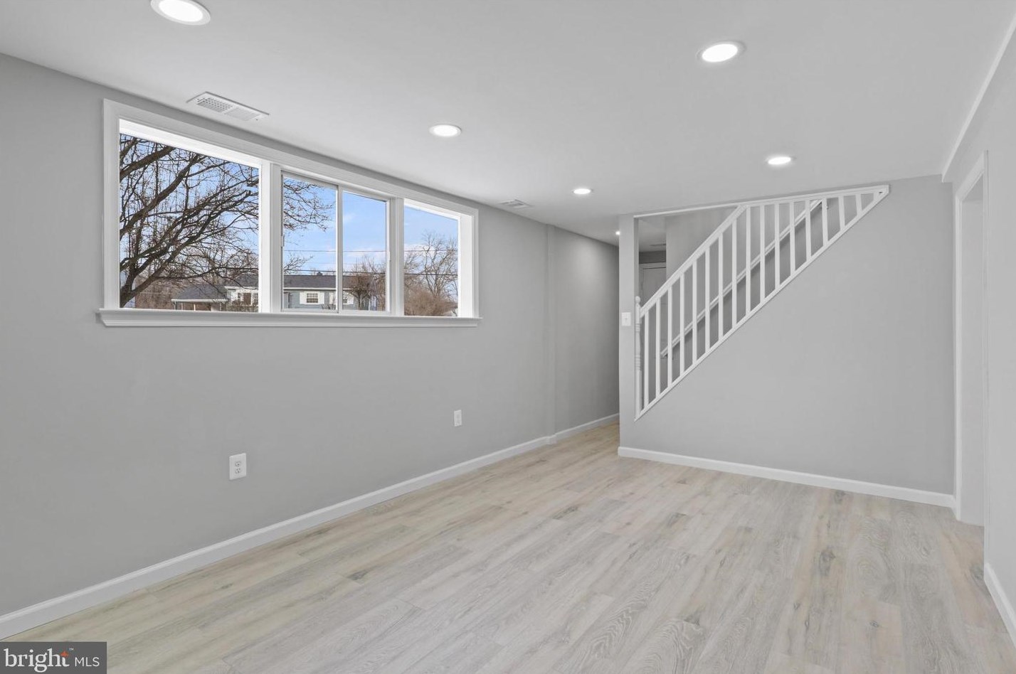 14792 Arkansas St, Woodbridge VA  22191-3541 exterior