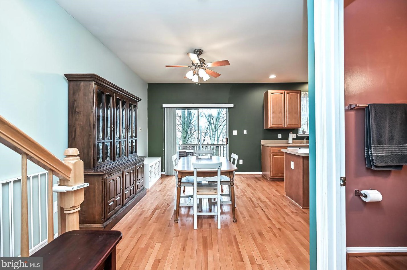 8708 Phipps Farm Way, Manassas VA  20109-4831 exterior