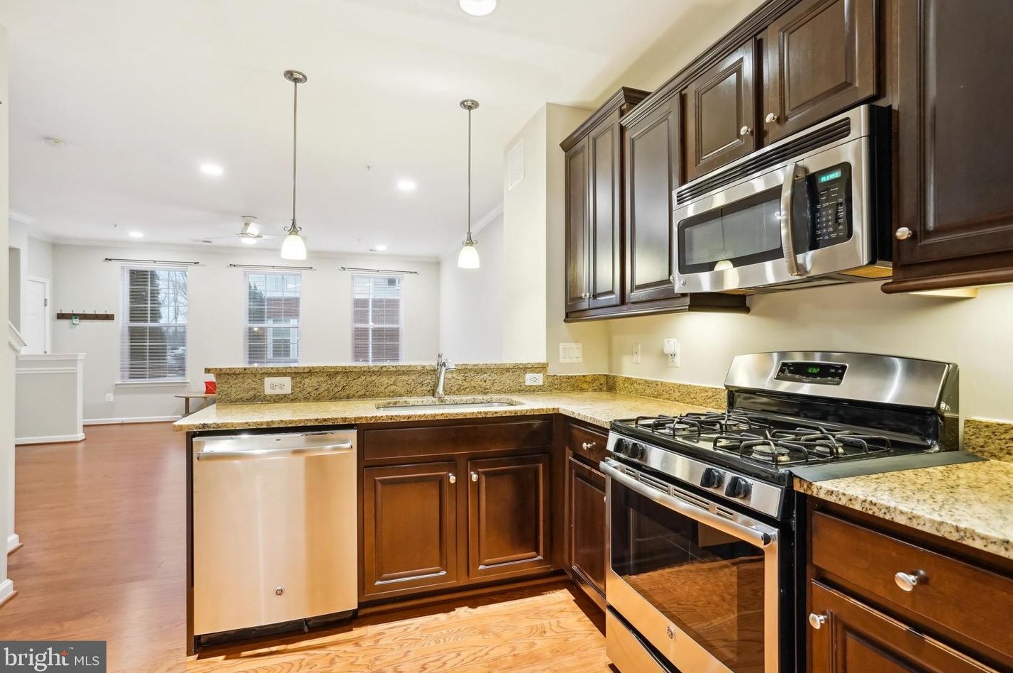 4772 Dane Ridge Cir, Woodbridge VA  22193 exterior