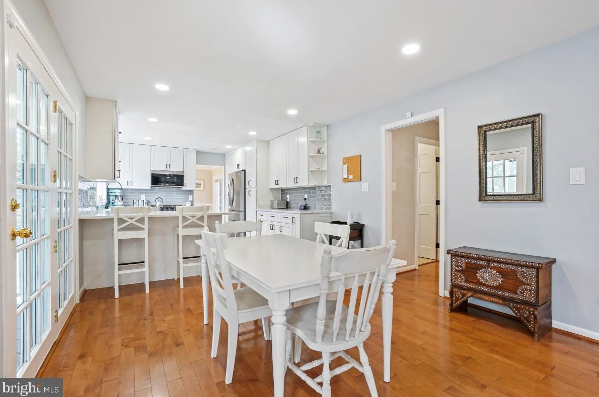 13674 Van Doren Rd, Manassas VA  20112-3803 exterior