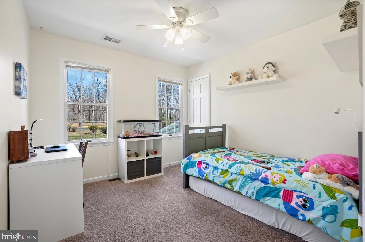 13674 Van Doren Rd, Manassas VA  20112-3803 exterior