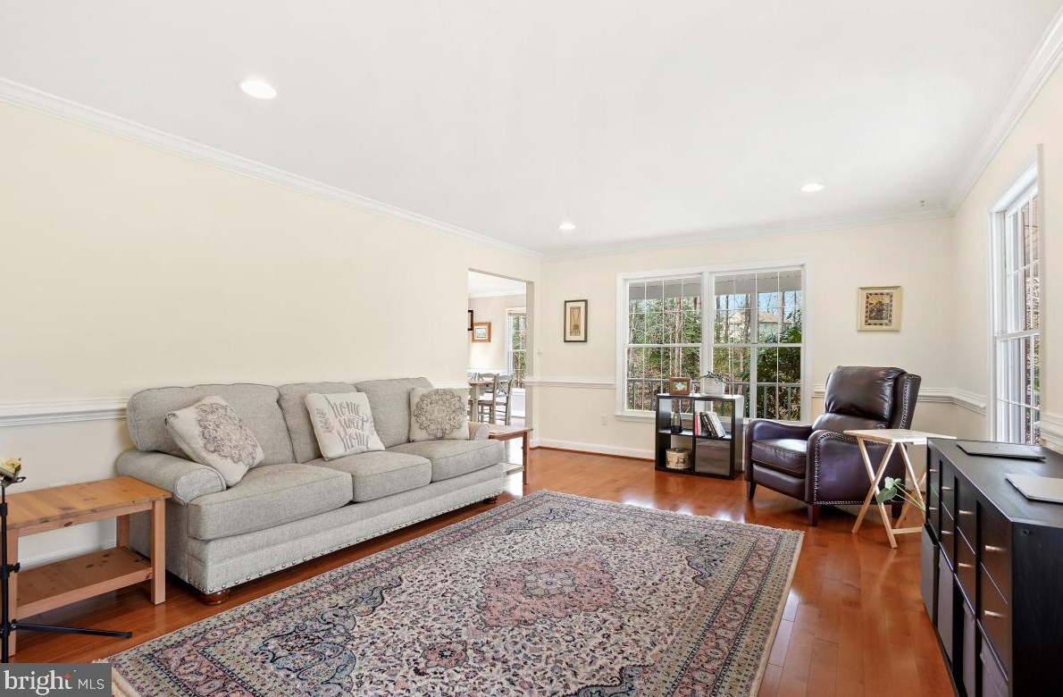 13674 Van Doren Rd, Manassas VA  20112-3803 exterior