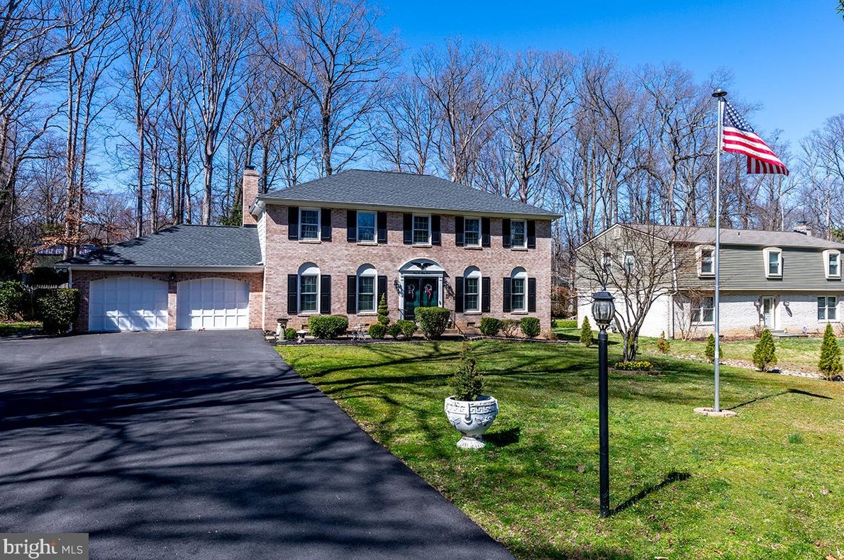 3237 Riverview Dr, Triangle VA  22172-1421 exterior