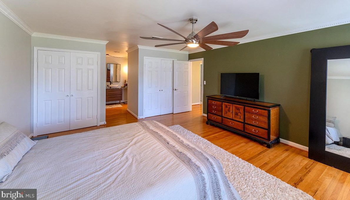 3237 Riverview Dr, Triangle VA  22172-1421 exterior