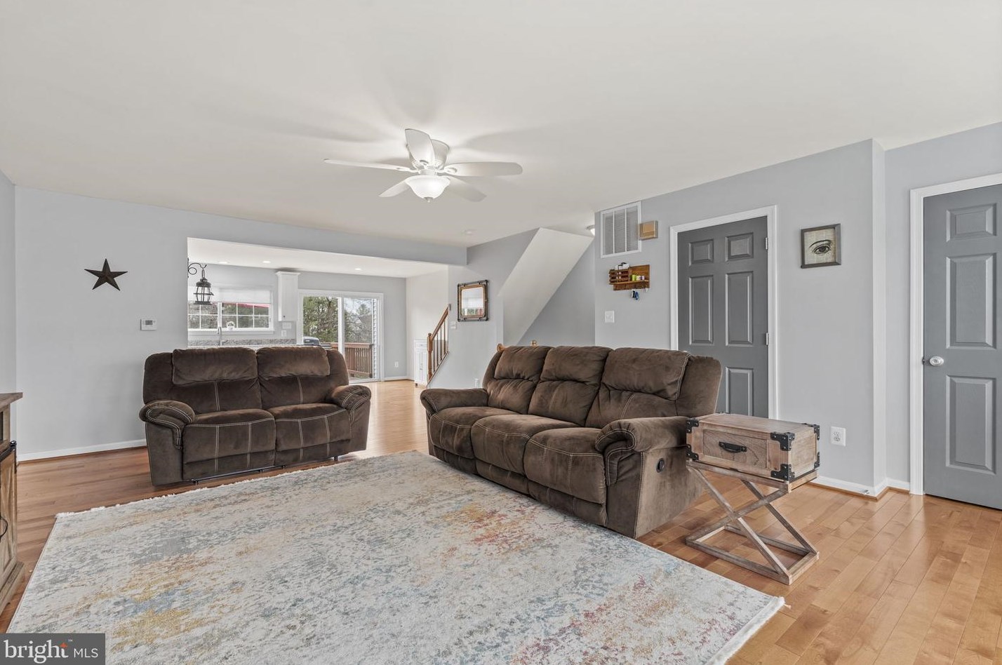 8240 Ramseur Pl, Manassas VA  20109-1905 exterior