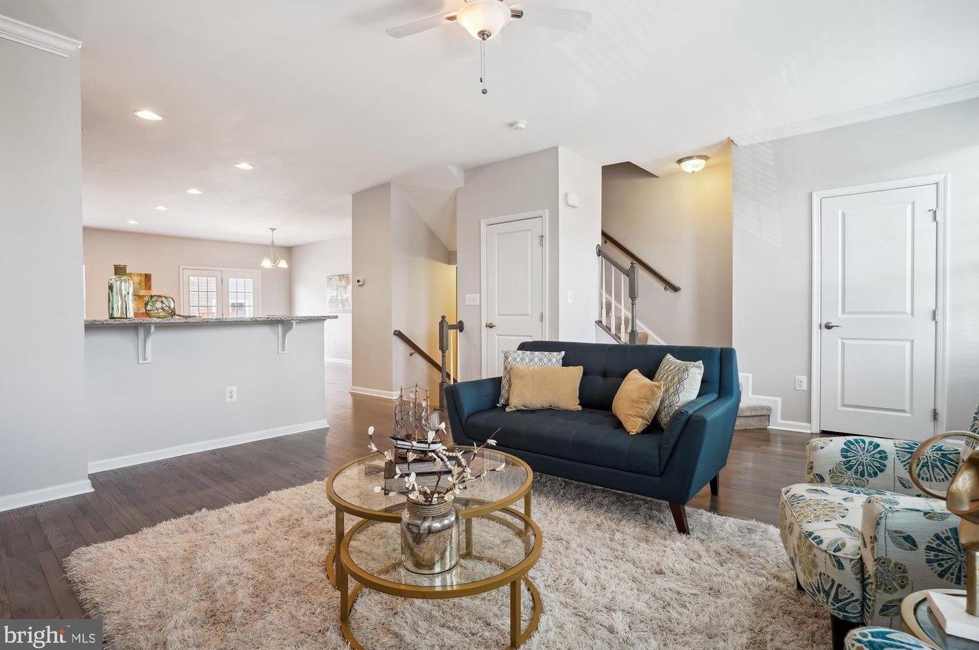 1739 Rockledge Ter, Woodbridge VA  22192-2512 exterior