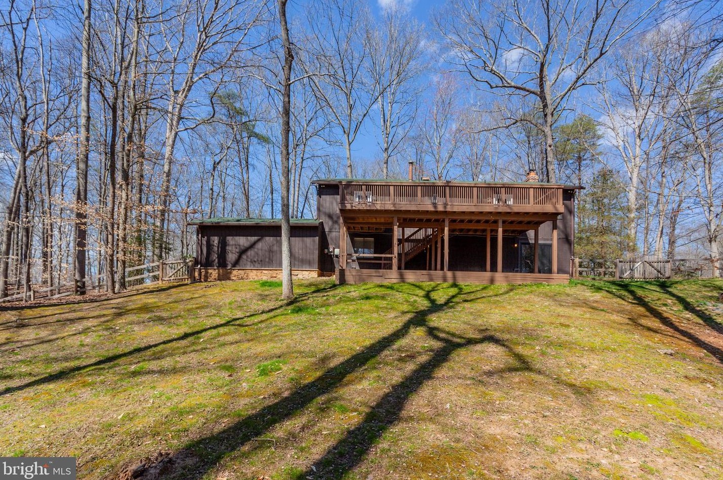 6111 Occoquan Forest Dr, Manassas VA  20112-3034 exterior