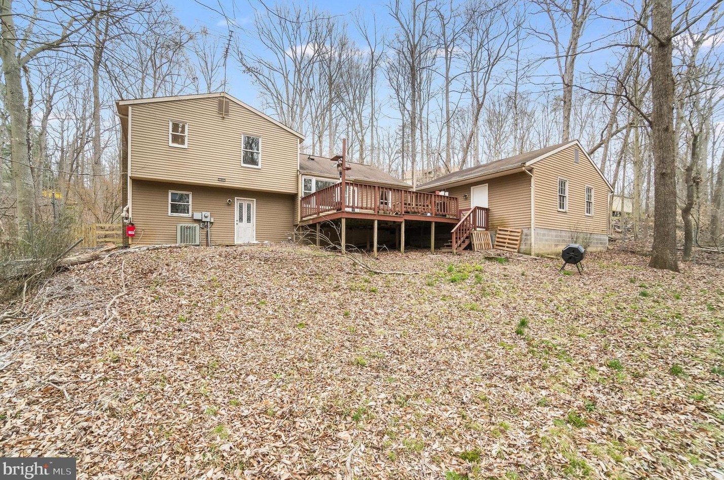 13374 Marie Dr, Manassas VA  20112-4718 exterior
