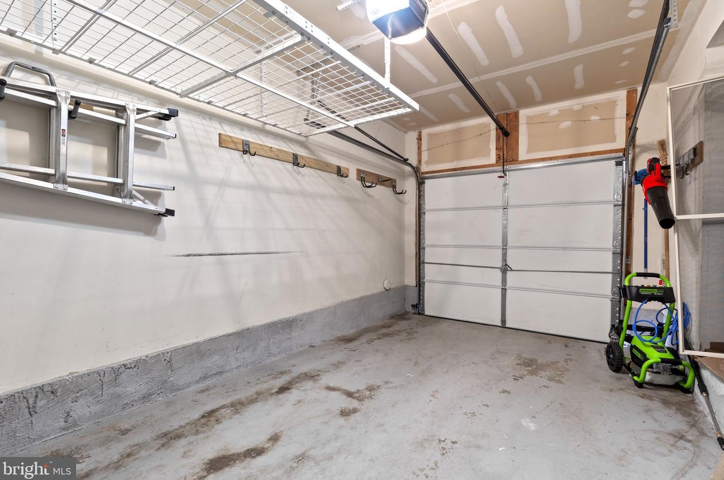 6276 Woodruff Springs Way, Haymarket VA  20169-6246 exterior