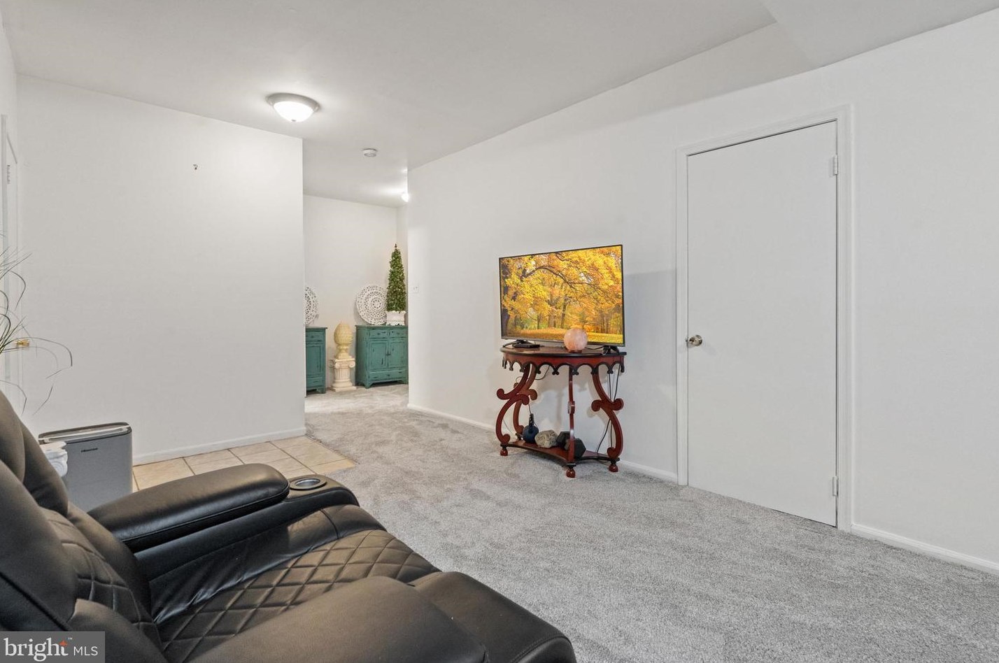 14857 Swallow Ct, Woodbridge VA  22193-1868 exterior