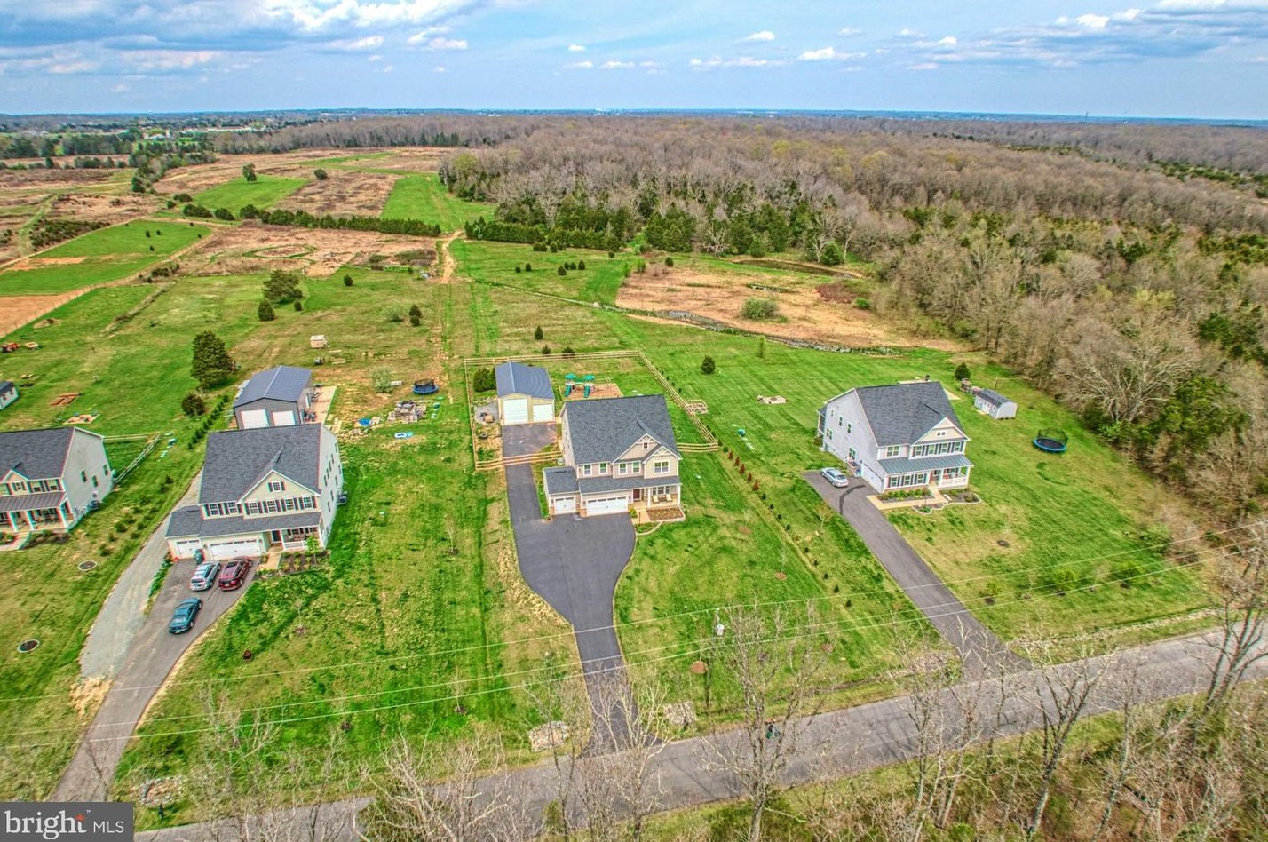 12778 Hazelwood Dr, Nokesville VA  20181-2500 exterior