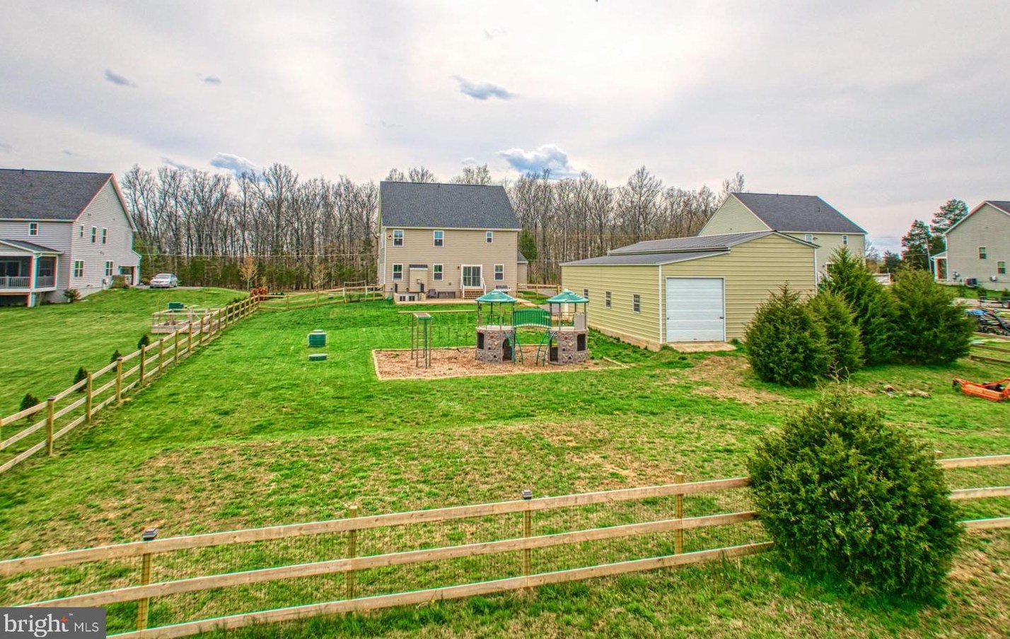 12778 Hazelwood Dr, Nokesville VA  20181-2500 exterior