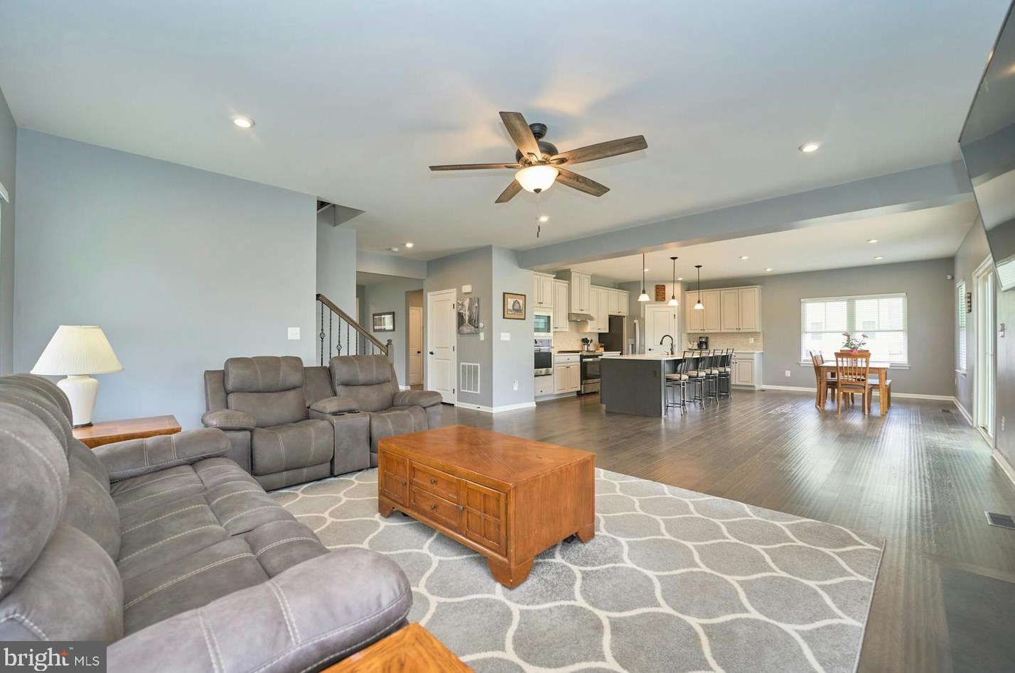 12778 Hazelwood Dr, Nokesville VA  20181-2500 exterior