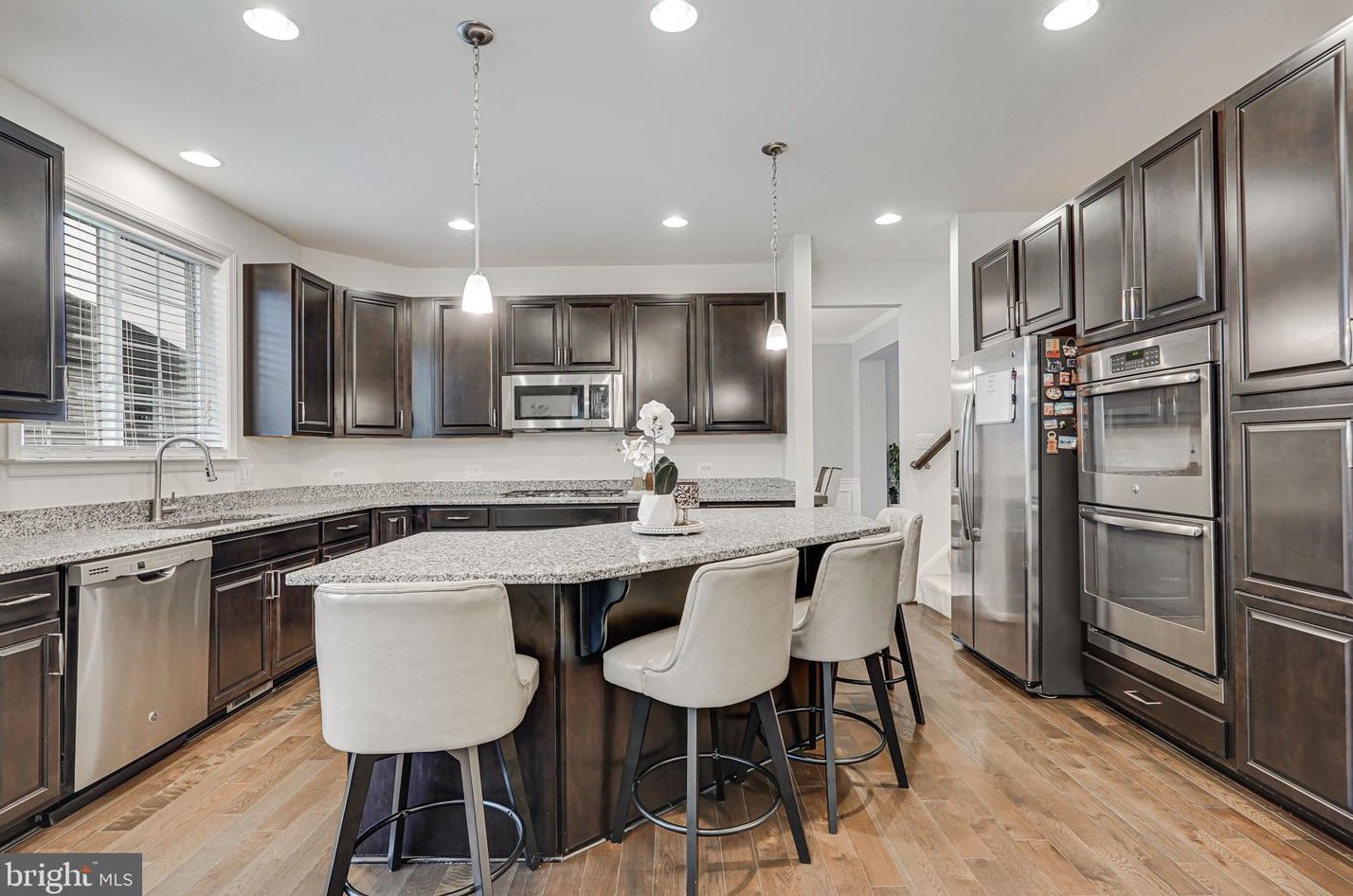 12209 Jennell Dr, Bristow VA  20136-1127 exterior