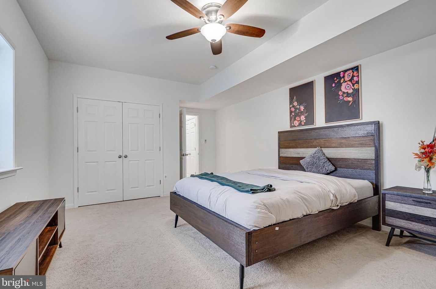 12209 Jennell Dr, Bristow VA  20136-1127 exterior