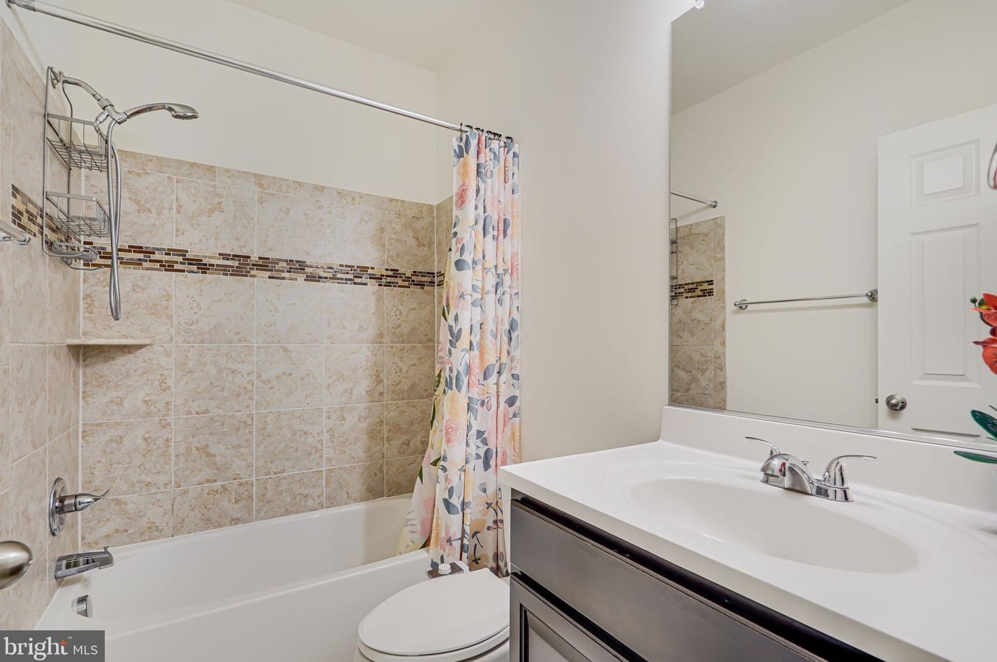 12209 Jennell Dr, Bristow VA  20136-1127 exterior