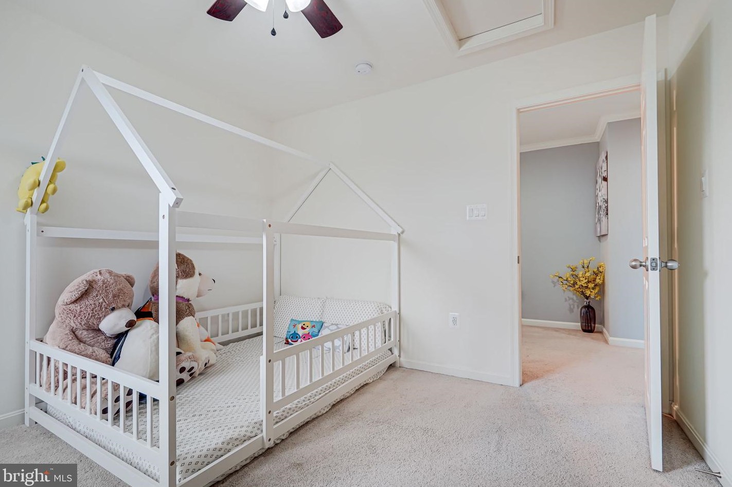 12209 Jennell Dr, Bristow VA  20136-1127 exterior