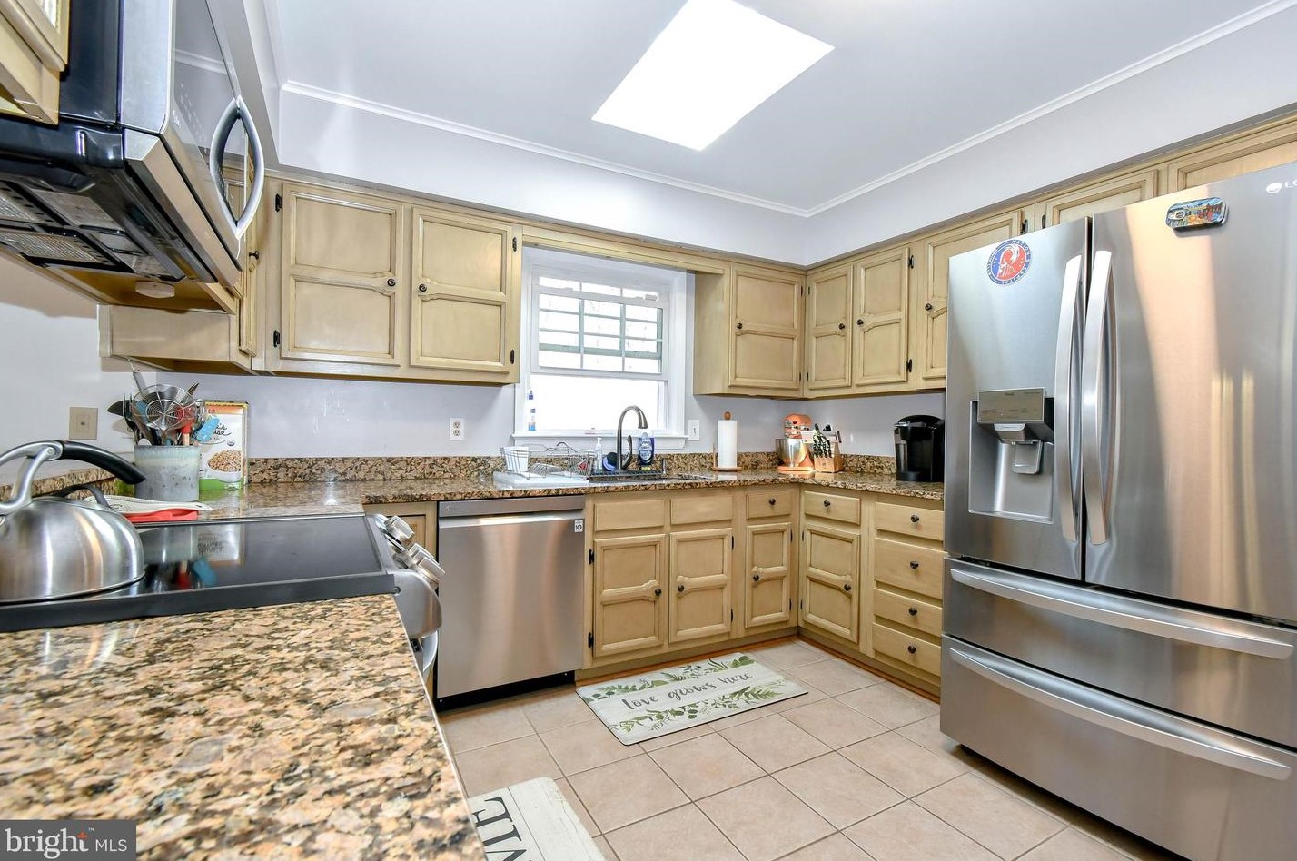 7201 Kings Arm Dr, Manassas VA  20112-3236 exterior