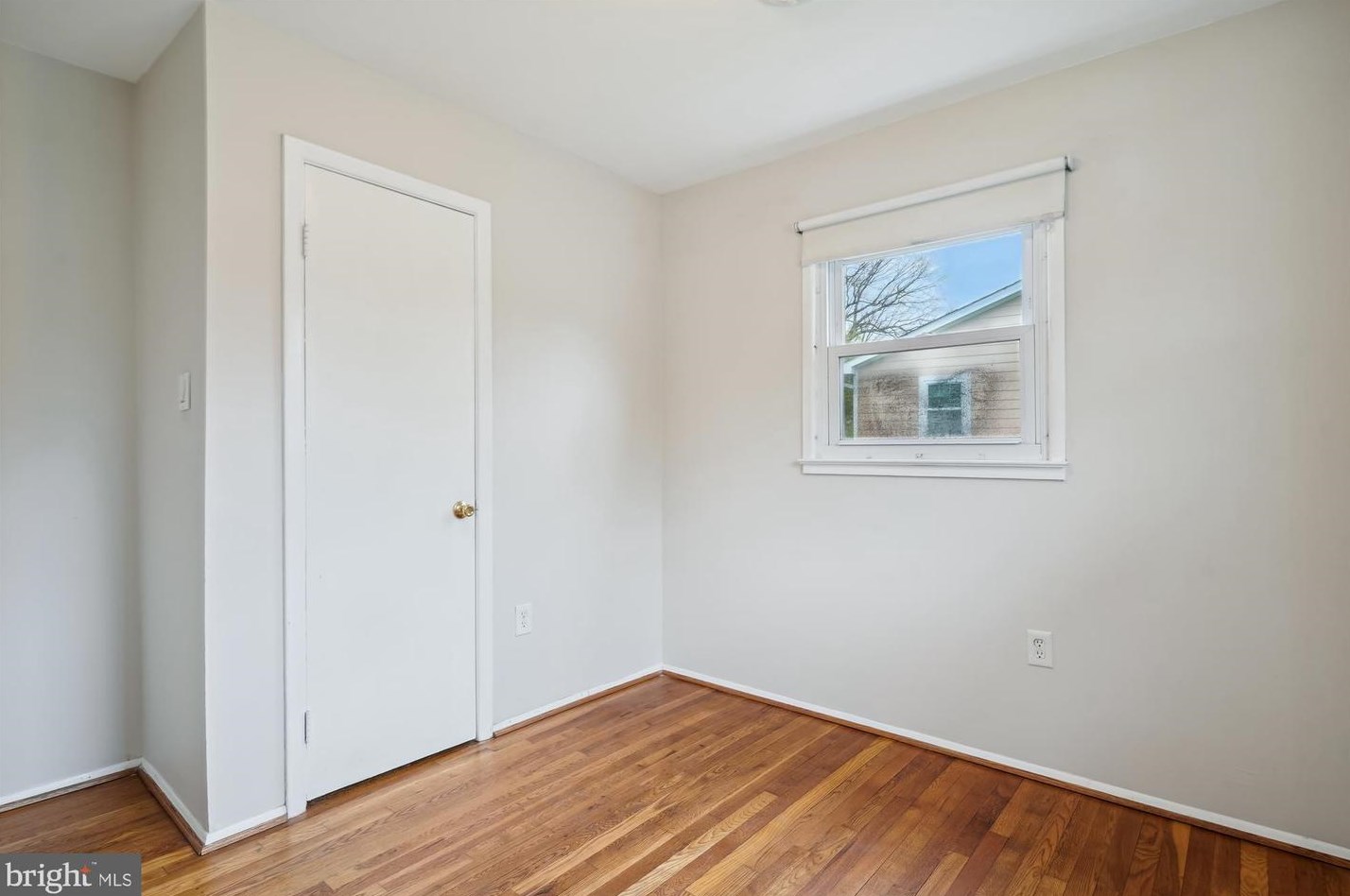 14330 Belleville Ave, Woodbridge VA  22193-1403 exterior