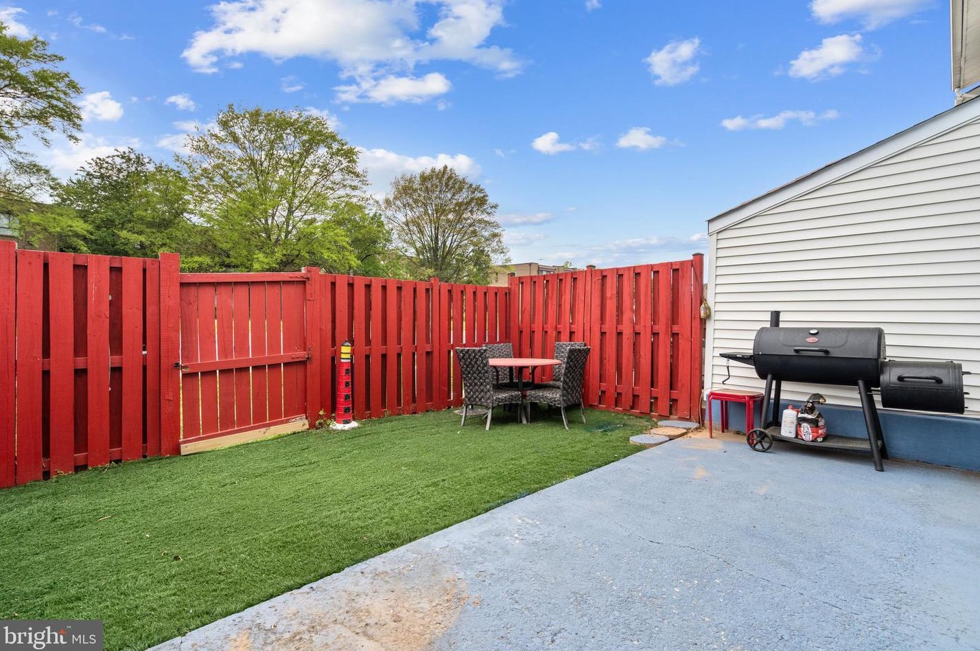 7514 Clemson Ct, Manassas VA  20109-7201 exterior
