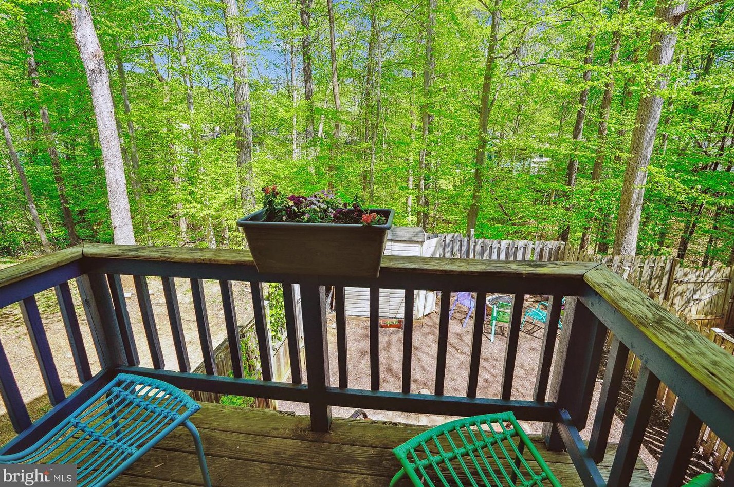 15243 Streamside Ct, Dumfries VA  22025-5201 exterior