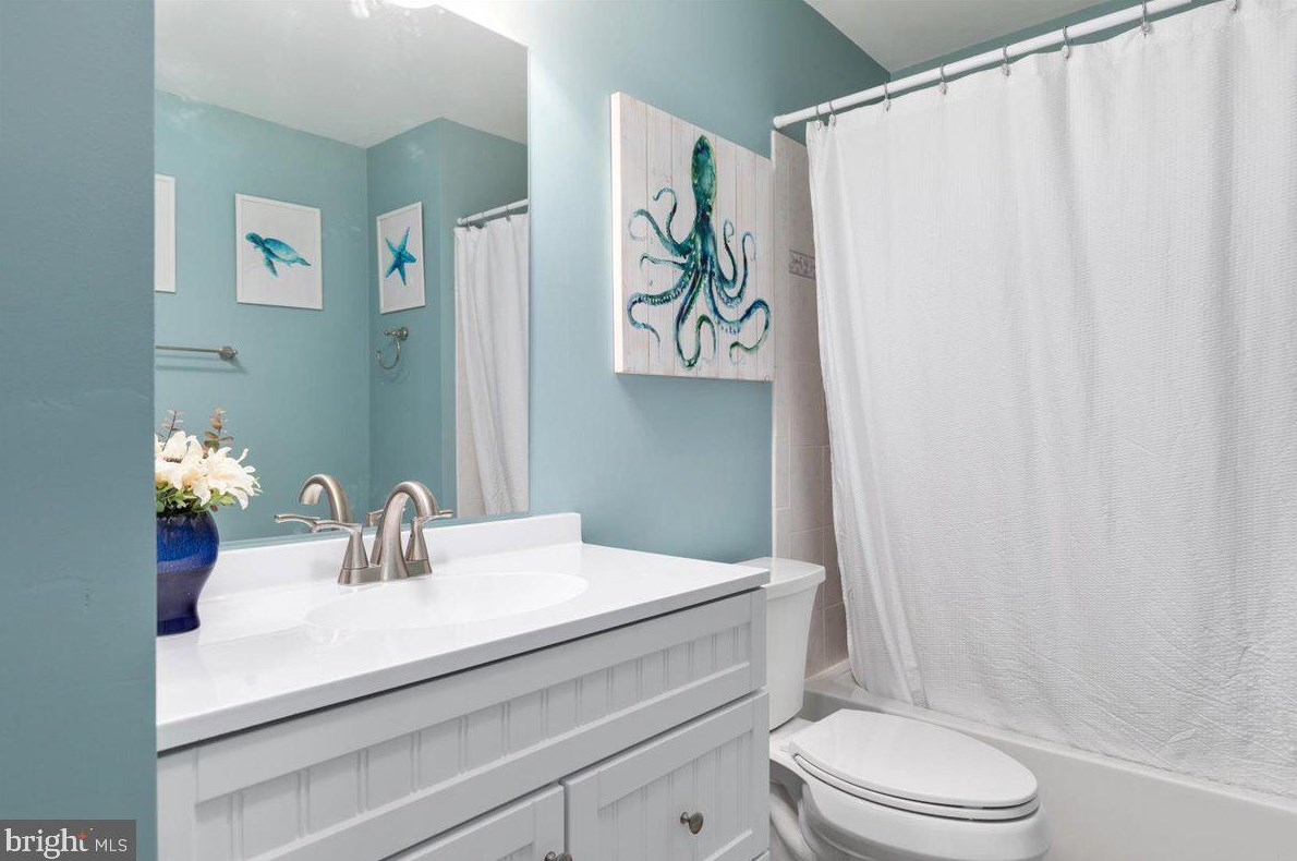 13191 Rettew Dr, Manassas VA 20112-7820 exterior