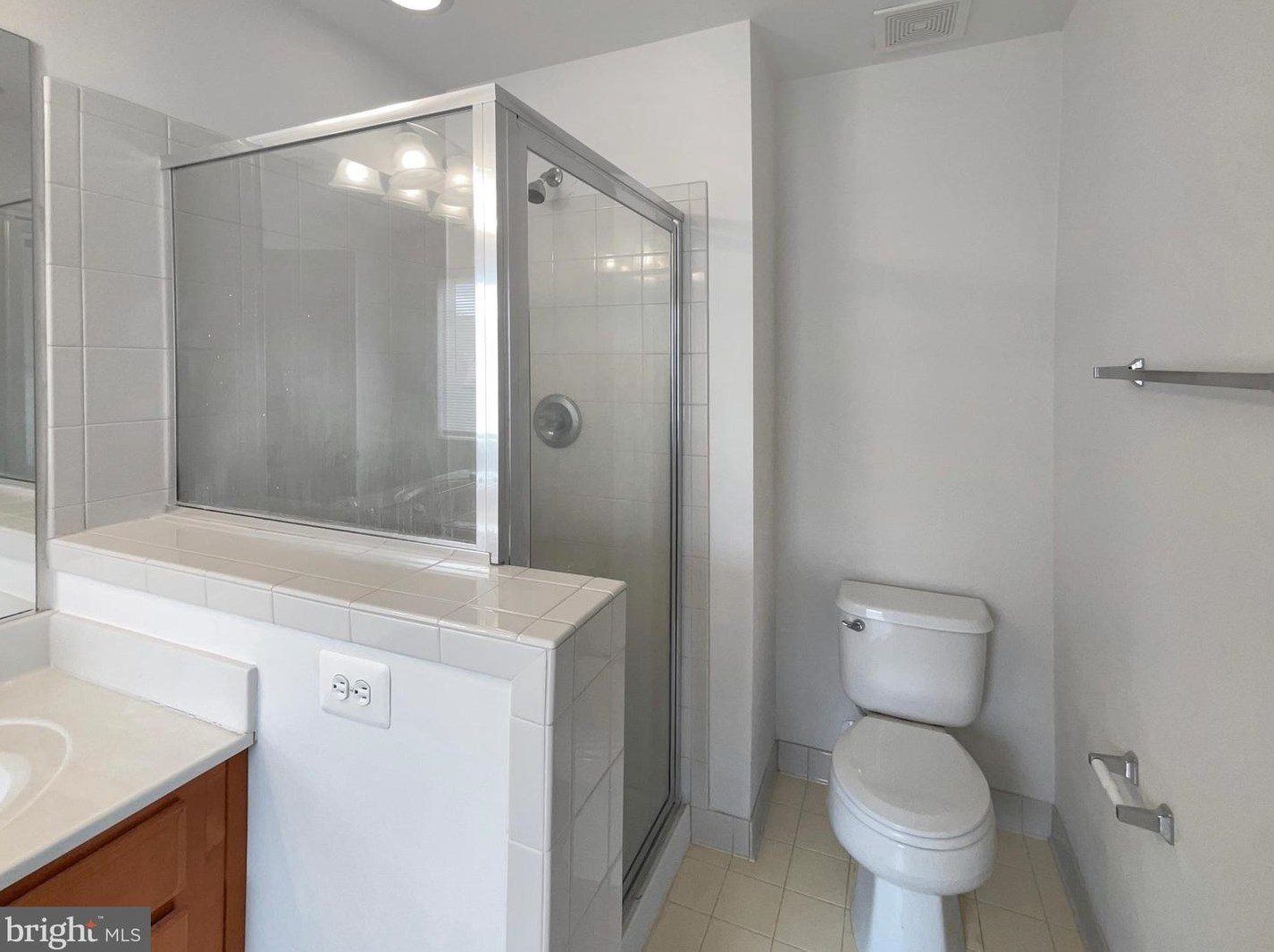 2218 William Harris Way, Woodbridge VA  22191-6518 exterior